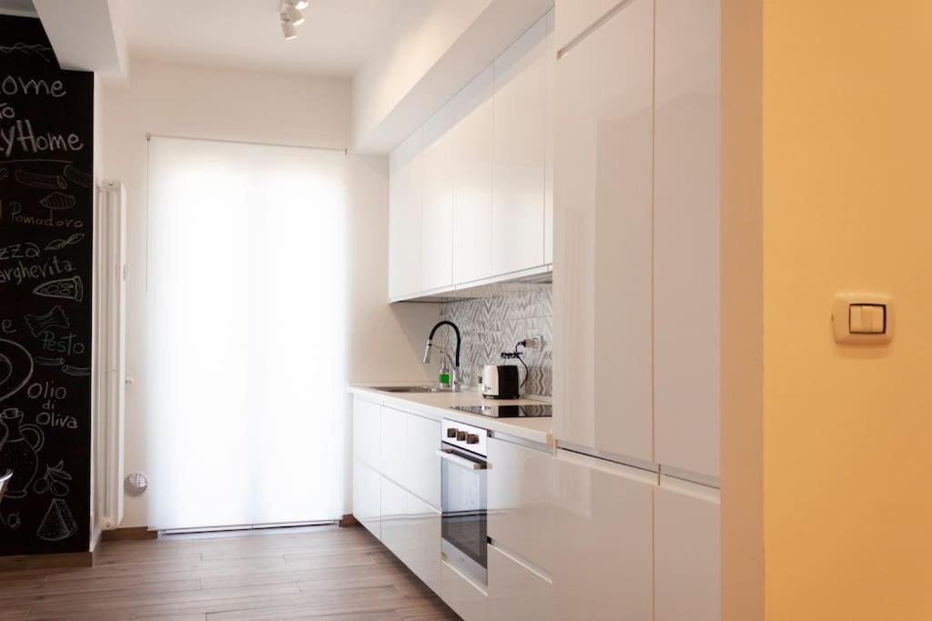 Lucky Home Near Train Station And City Center Верона Екстер'єр фото